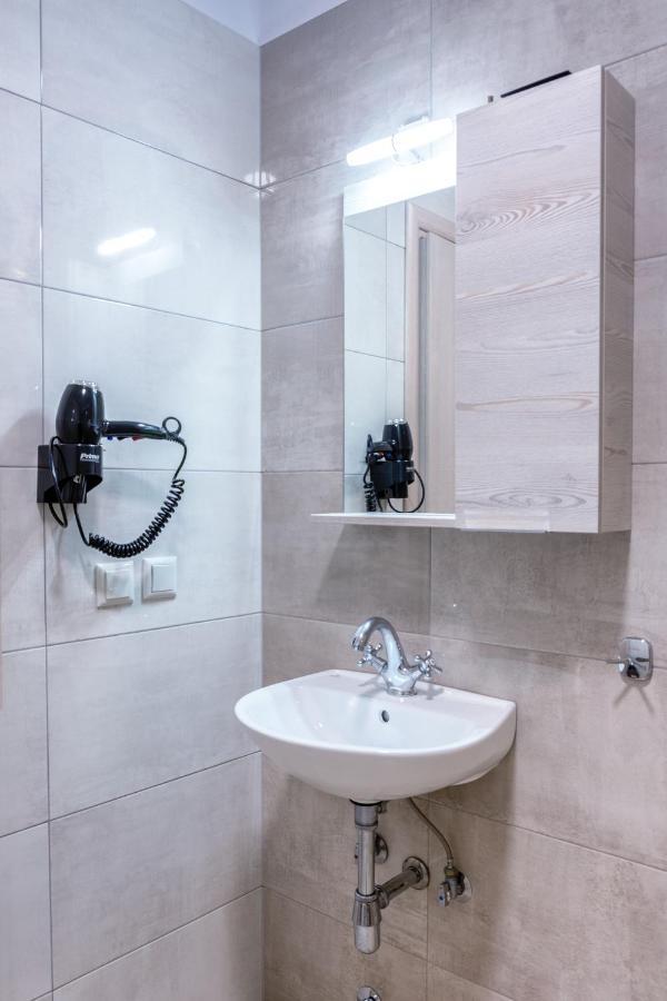 U Jacka Apartment Néoi Póroi Ngoại thất bức ảnh