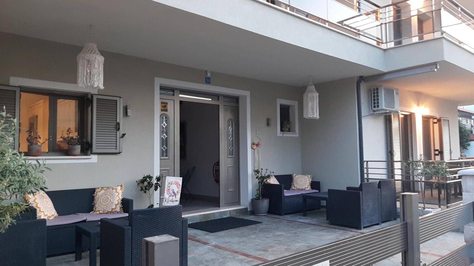 U Jacka Apartment Néoi Póroi Ngoại thất bức ảnh
