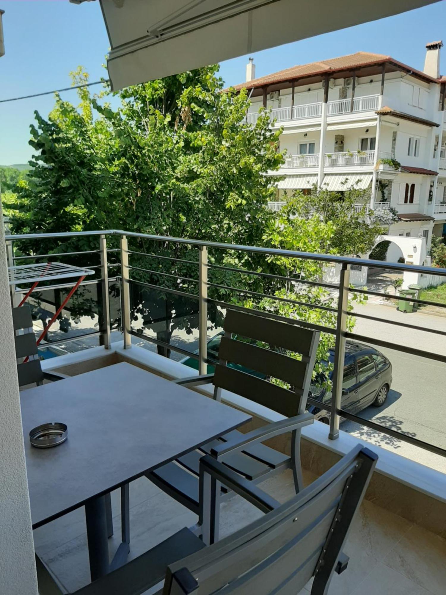 U Jacka Apartment Néoi Póroi Phòng bức ảnh